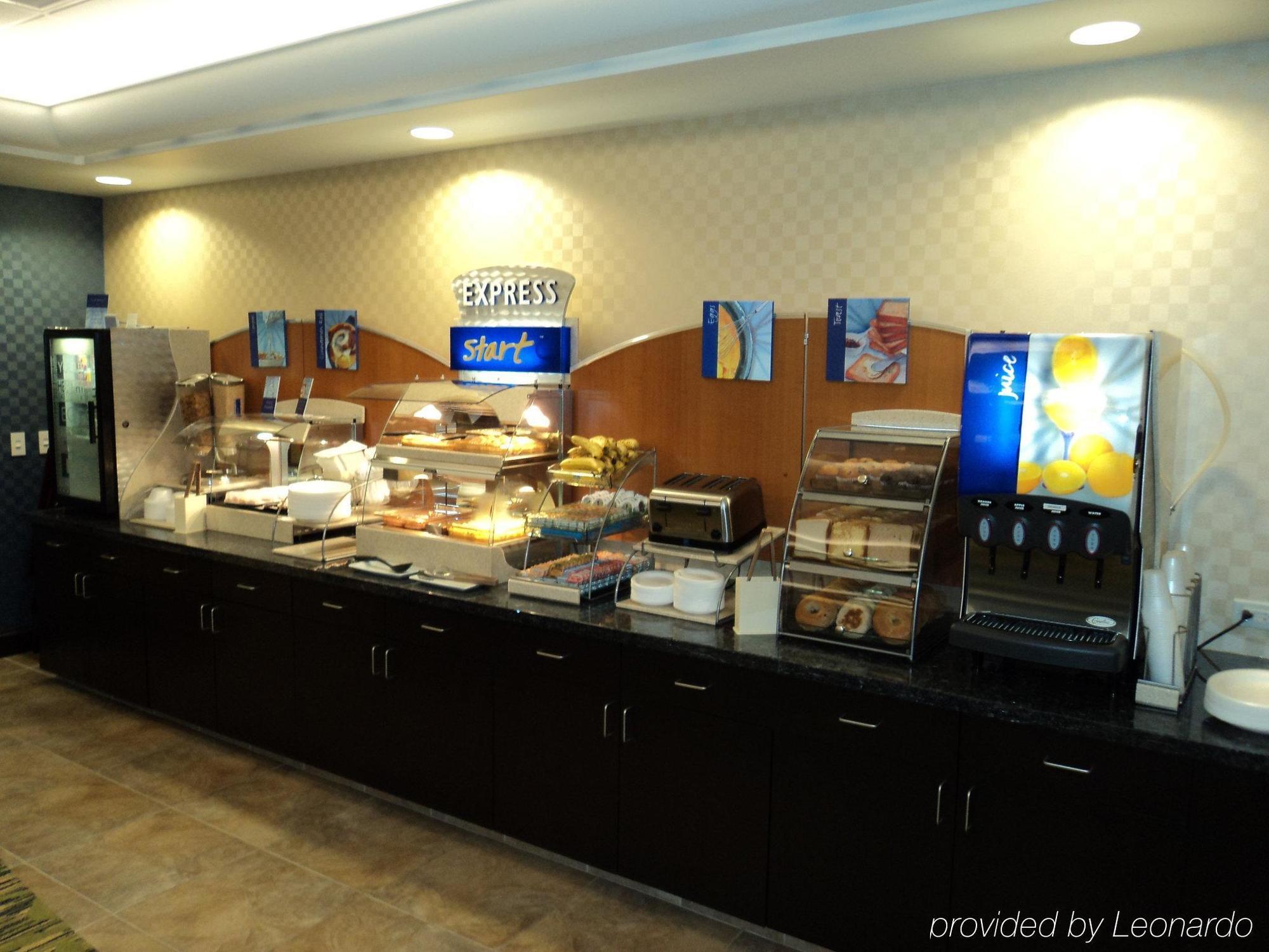 Holiday Inn Express And Suites Dickson City, An Ihg Hotel Restaurant photo